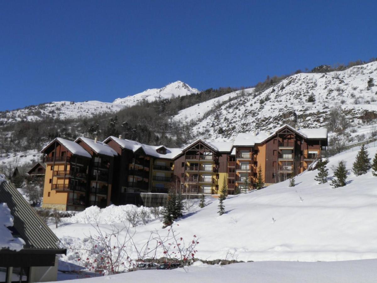 Charmant 2 Pieces, 4 Couchages Avec Garage- Serre Chevalier, Chantemerle. - Fr-1-330E-94 Saint-Chaffrey Luaran gambar