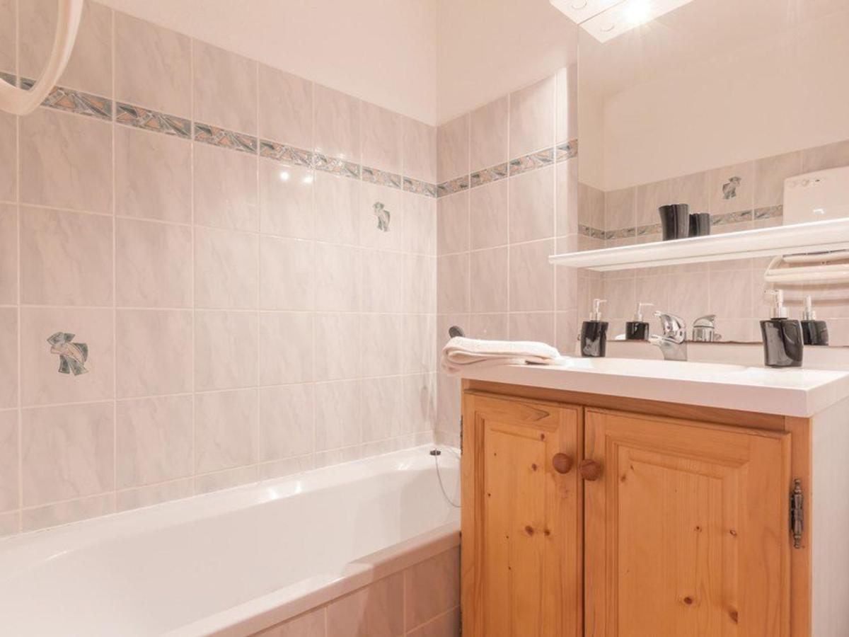 Charmant 2 Pieces, 4 Couchages Avec Garage- Serre Chevalier, Chantemerle. - Fr-1-330E-94 Saint-Chaffrey Luaran gambar